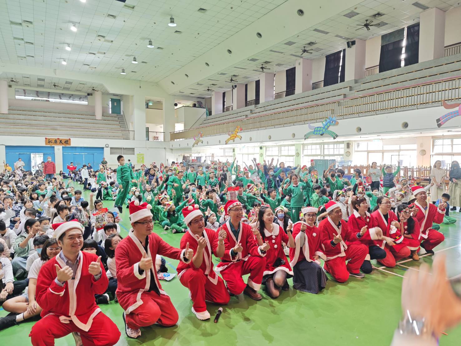永安國小「歡慶聖誕節明信片書寫」活動 