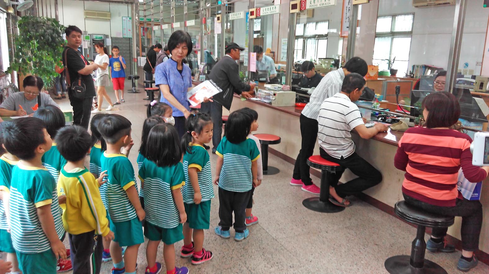 巧一幼稚園參觀頭份郵局 