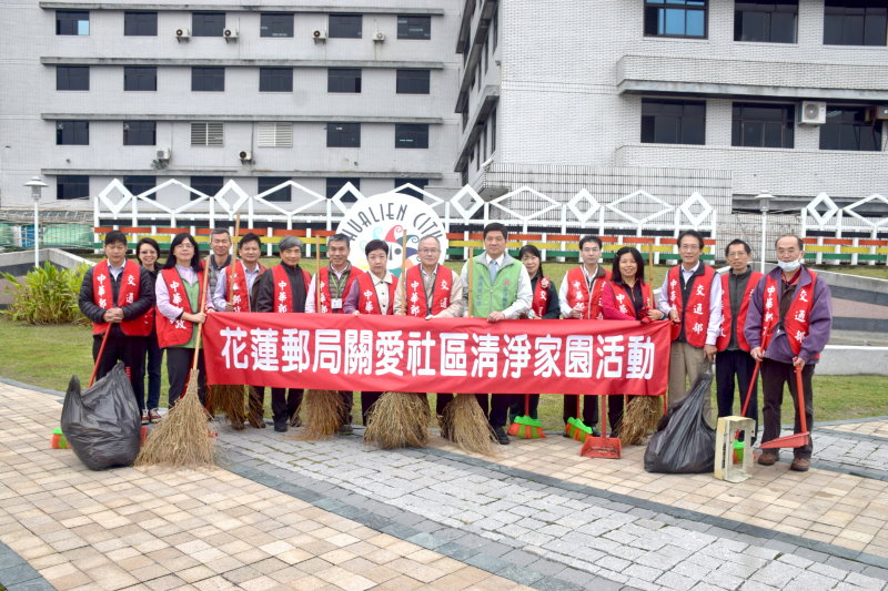 關愛社區清淨家園打掃活動 