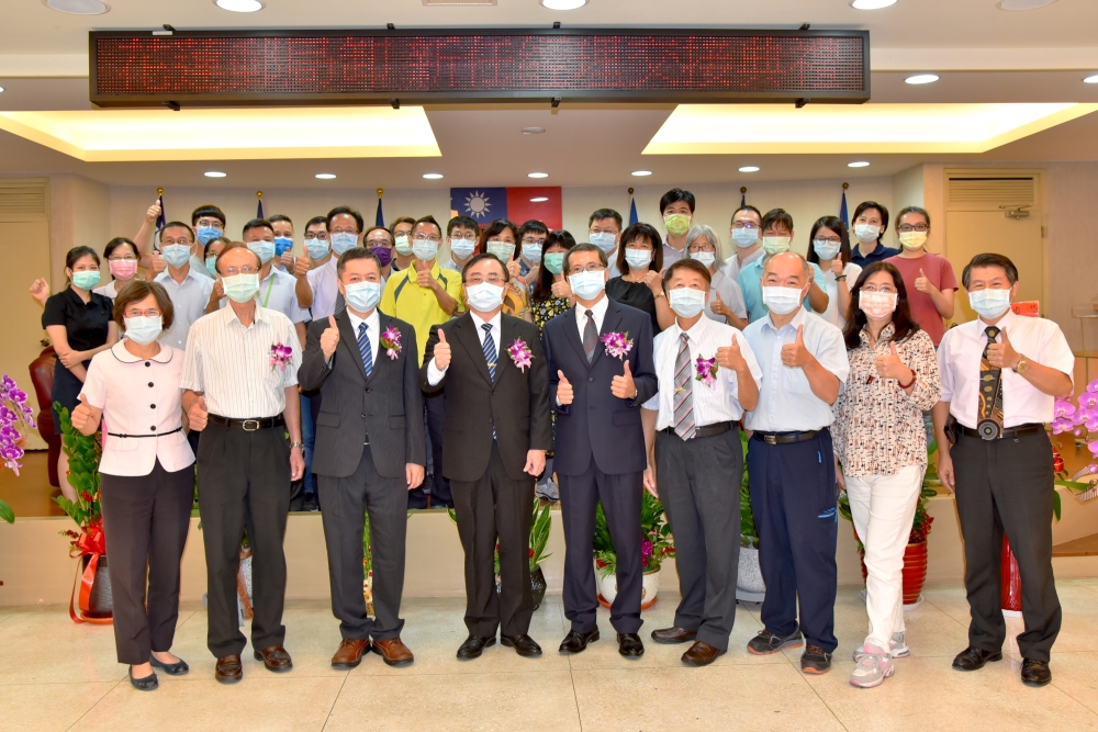 花蓮郵局卸新任局長交接典禮 