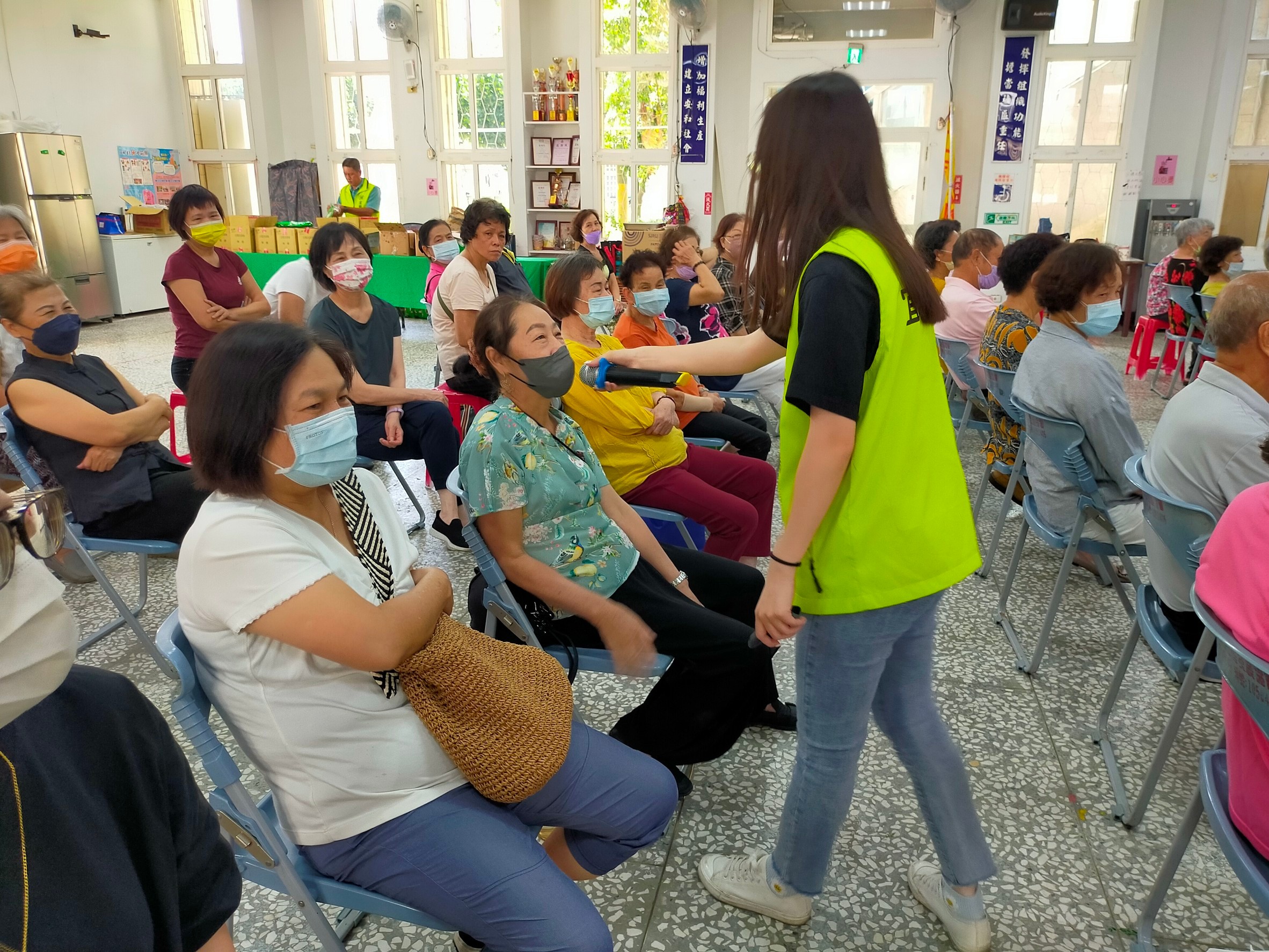 郵局壽險新知交流座談-銀髮長輩熱情舞動一夏