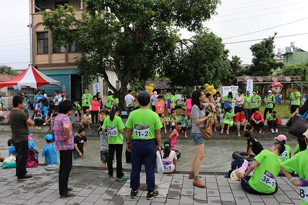 白玉蘿蔔季~美濃田園鐵人三項--郵政壽險80週年路跑活動