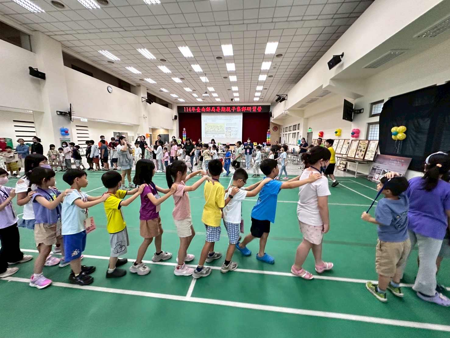 臺南郵局114年暑期親子集郵研習營圓滿成功