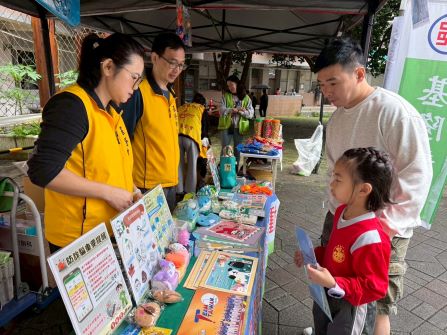 東信國小校慶設攤展業