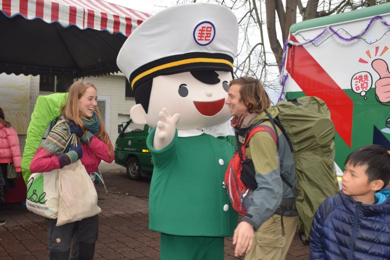 參與邂逅600萬年、吻在玉里~2017情人節活動