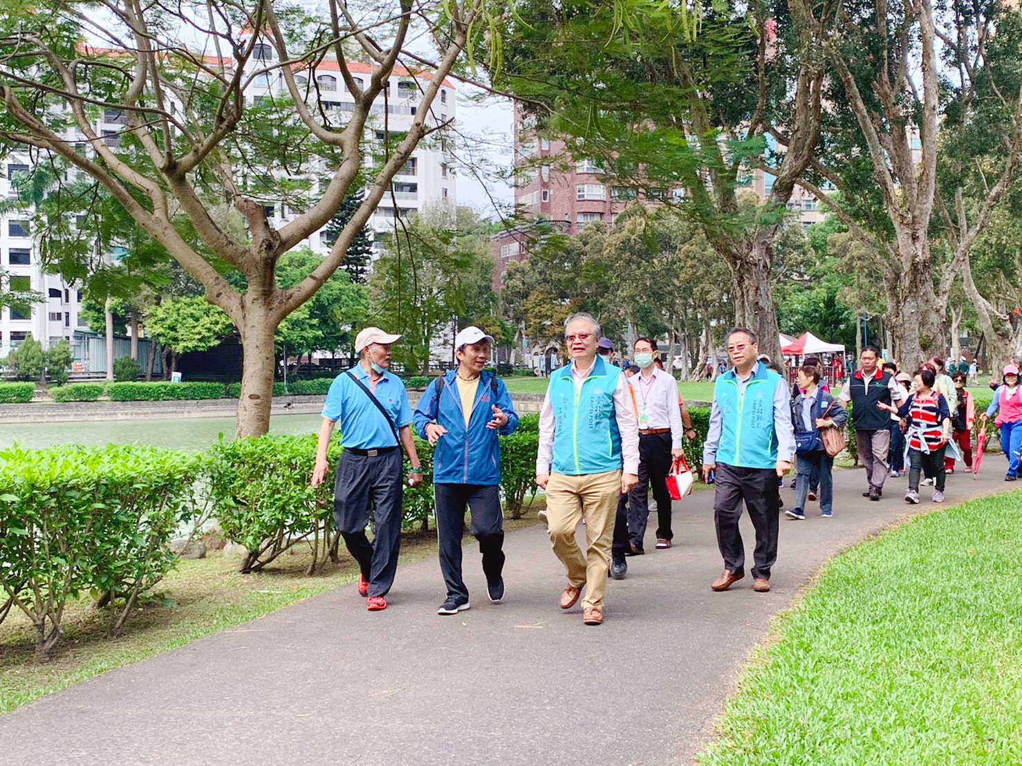 中華郵政樂齡運動-銀髮踏青樂悠郵