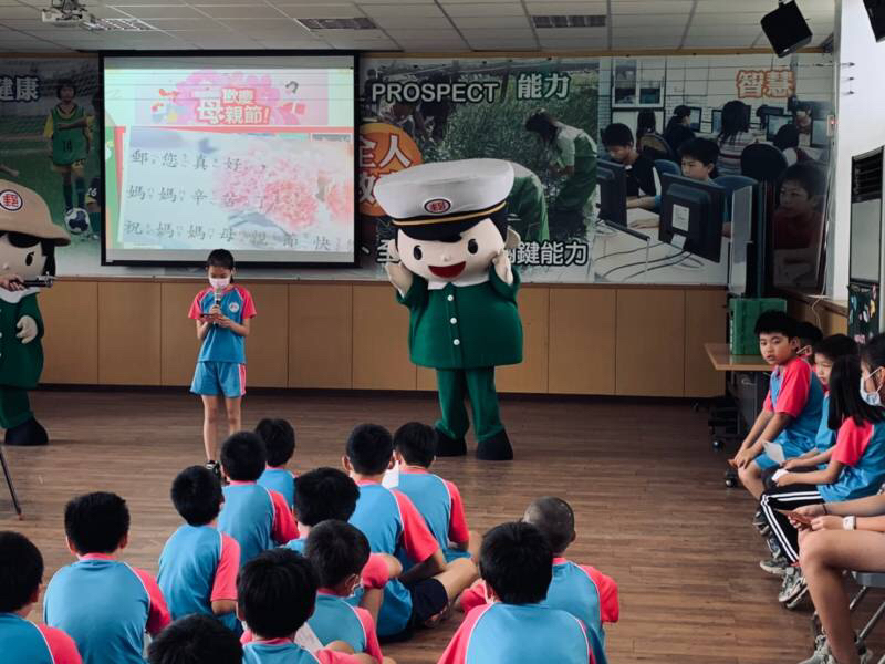 母親節溫馨情-寫明信片表孝心