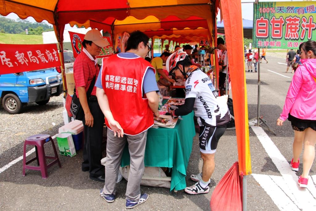 102年台灣夏至235身騎鐵馬遊北回