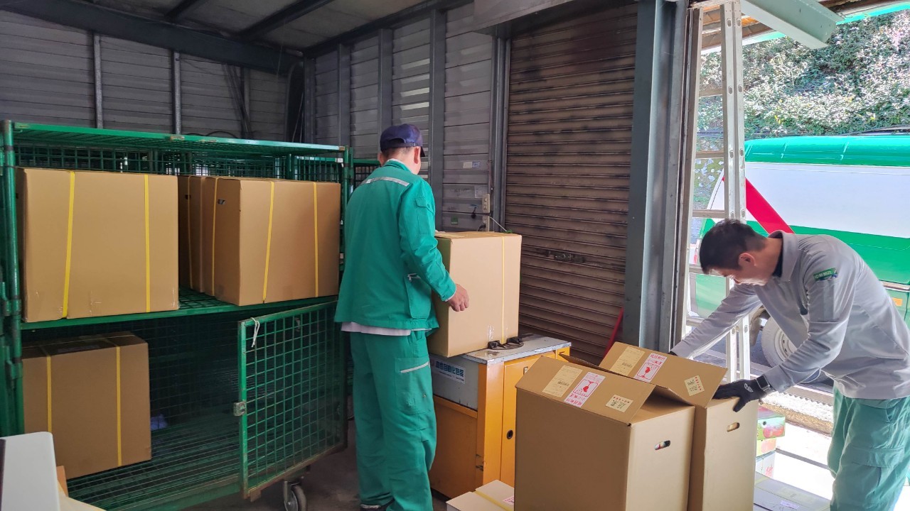 宜蘭郵局服務梨山果農  提供快捷宅配服務