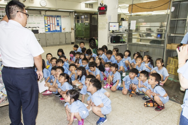 107年6月13日文馨幼兒園參訪基隆郵局