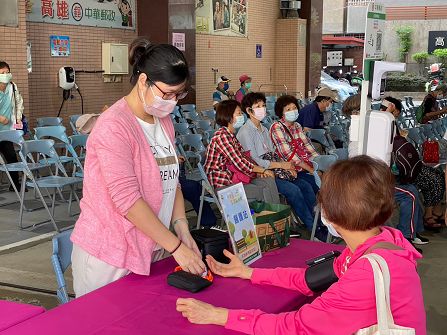 高雄郵局111年第4季樂齡運動