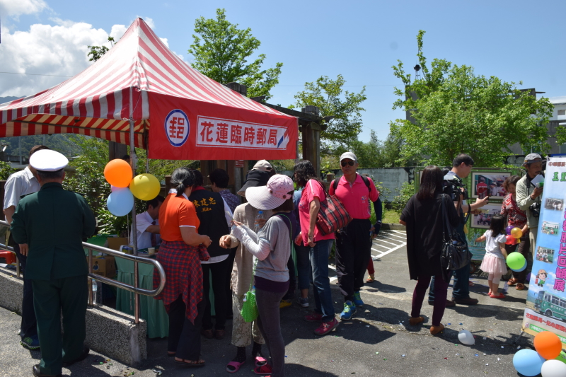 玉里郵局第3代行動郵車4月1日上路  增設行動漂書站