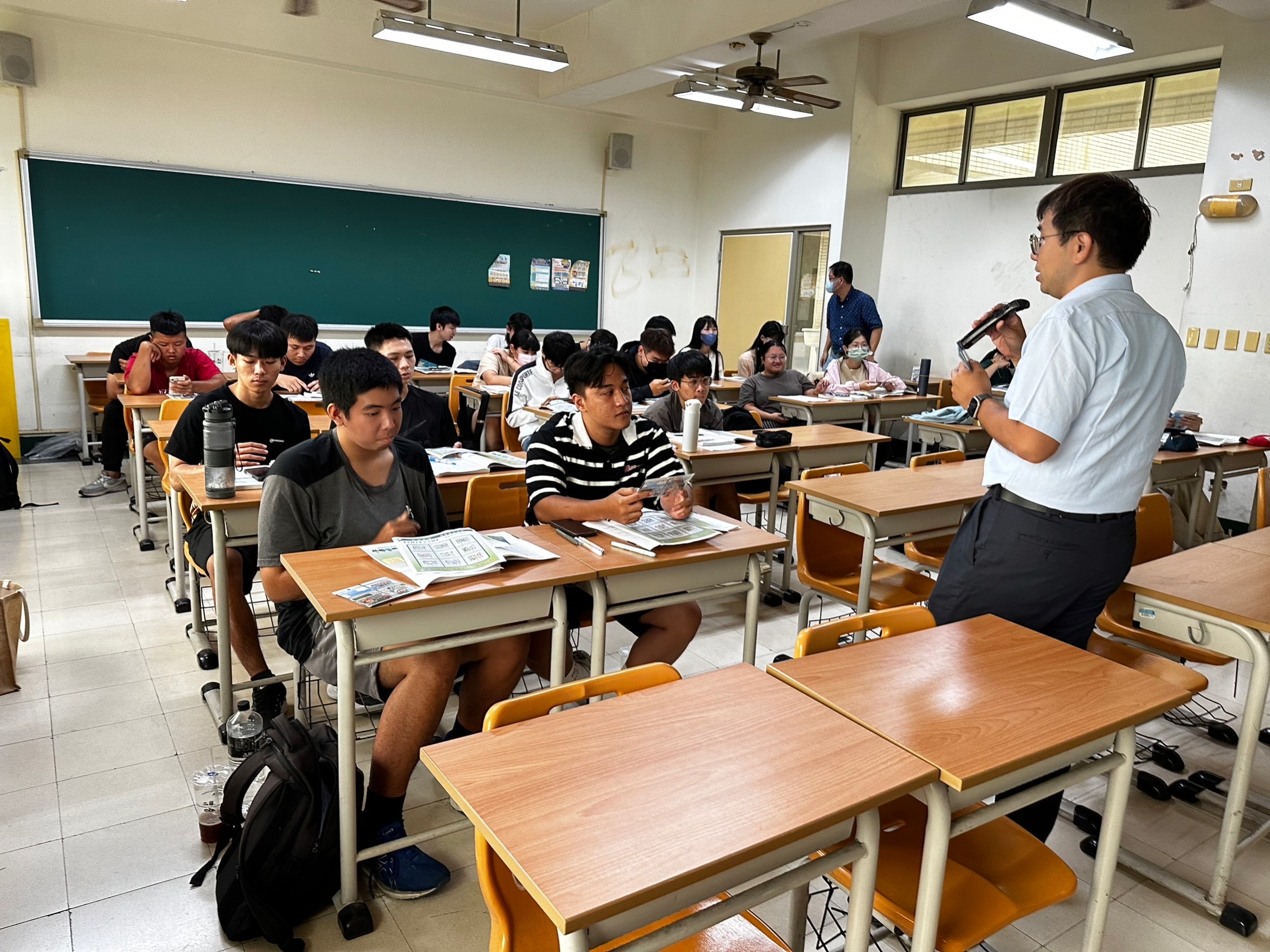 屏東郵局112年金融保險知識校園講座