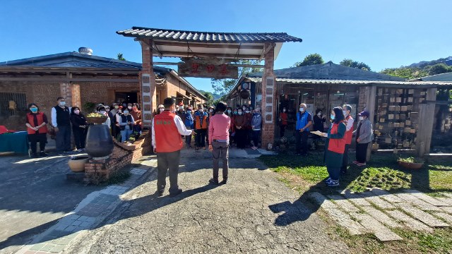 苗栗郵局110年樂齡活動-樂齡相遇春田窯