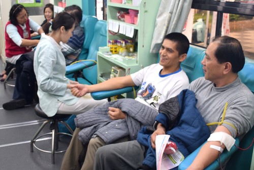 花蓮郵局捐血月 與港務分公司號召捐血