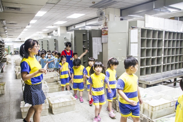 107年6月22日自立幼兒園參訪基隆郵局