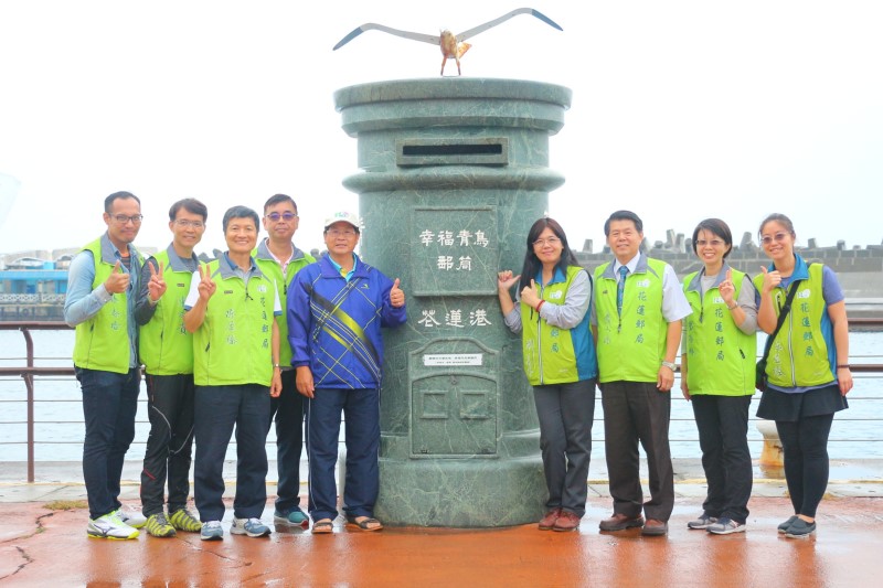  國慶煙火在花蓮臨時郵局及設攤服務