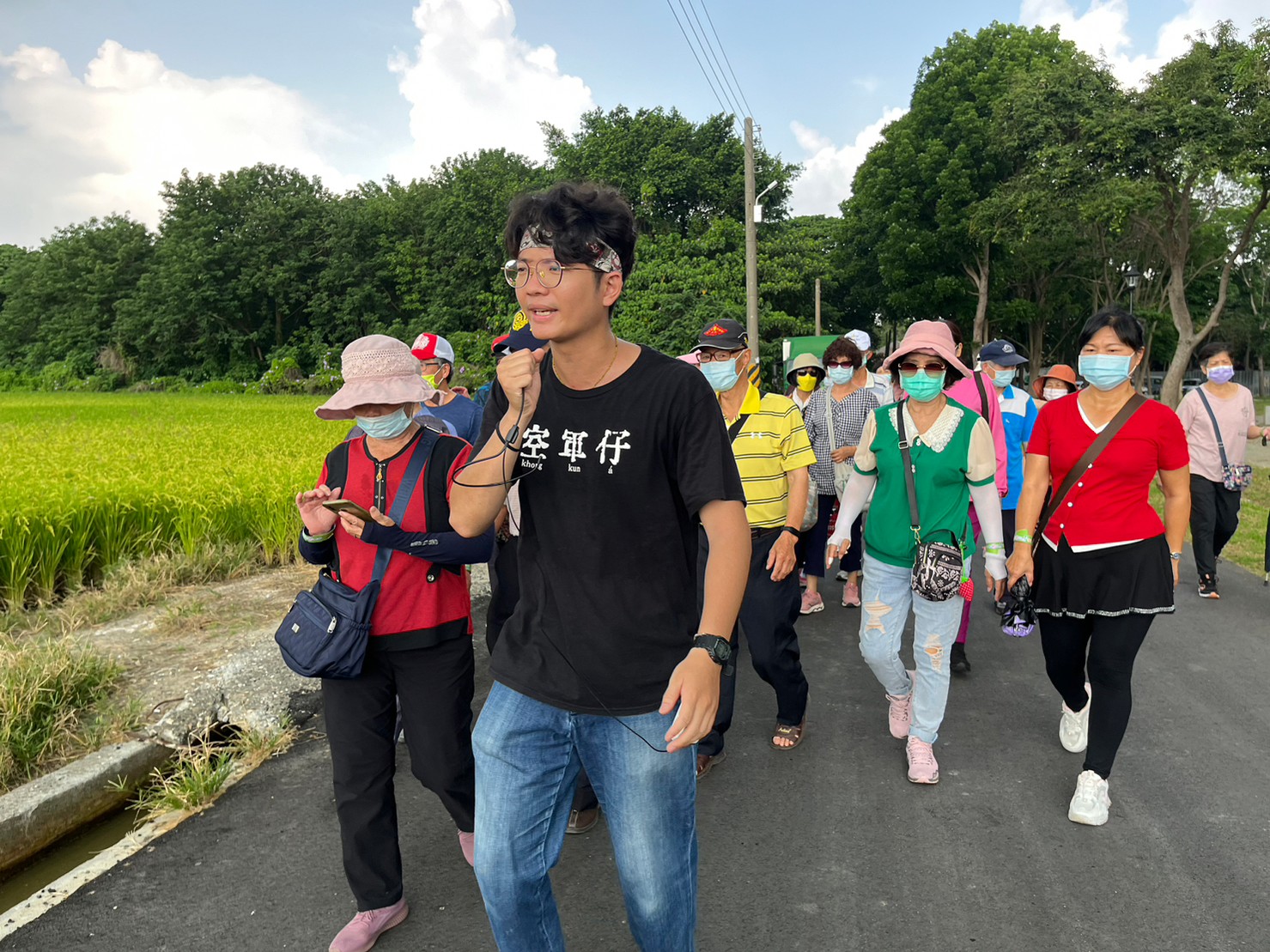 雲林郵局112年中華郵政樂齡運動-銀髮踏青樂悠郵暨關懷獨居長者活動