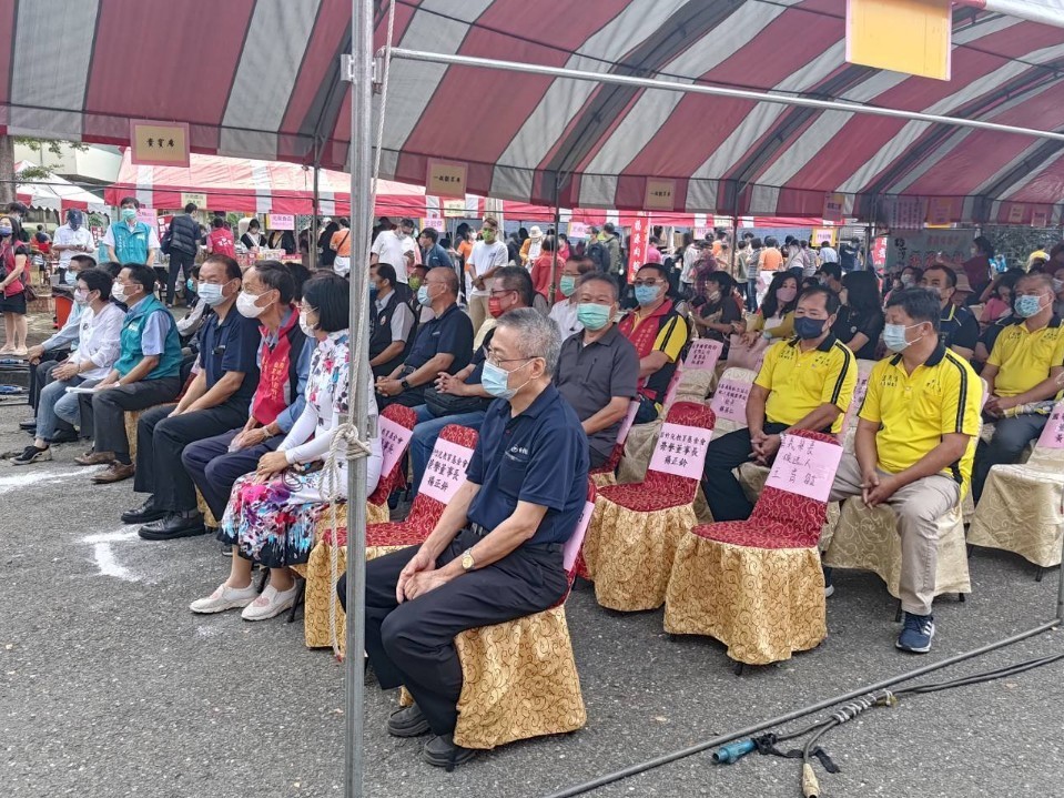 嘉郵響應若竹兒園遊會，號召民眾齊聚嘉義酒廠獻愛心