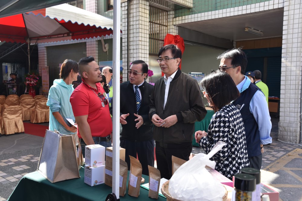 玉里郵局假日農產品收寄記者會