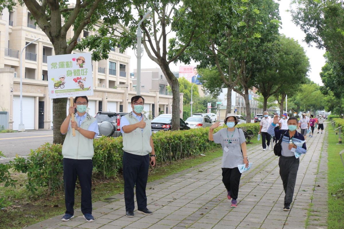 111年「中華郵政樂齡運動–銀髮踏青樂悠郵」健走活動