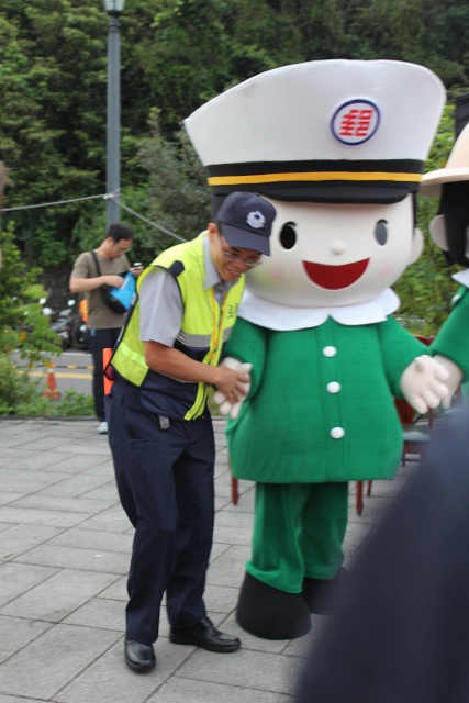 104年9月20日 「基隆郵局慶祝郵政壽險80週年基福馬拉松」