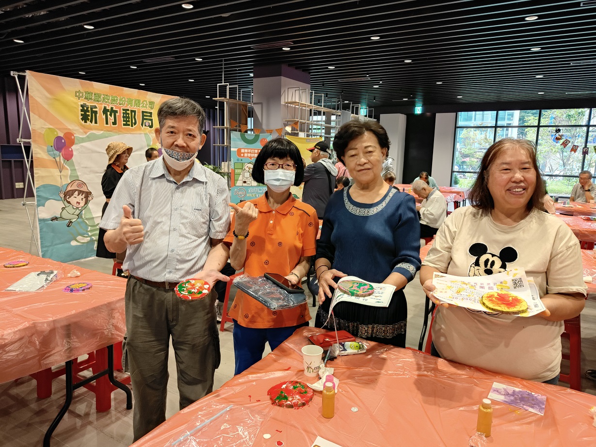 樂齡運動-松木流體畫藝術創作暨金融保險知識講座