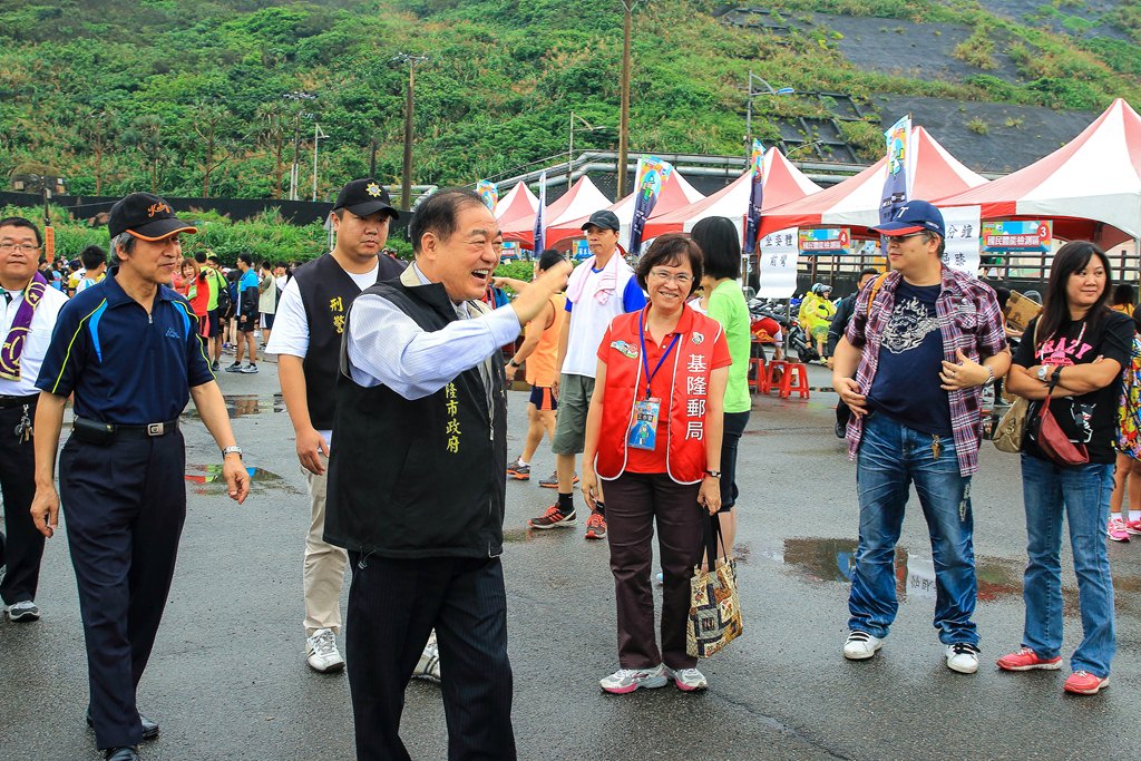 103.6.8.基隆郵局協助辦理「交通安全宣導路跑活動」