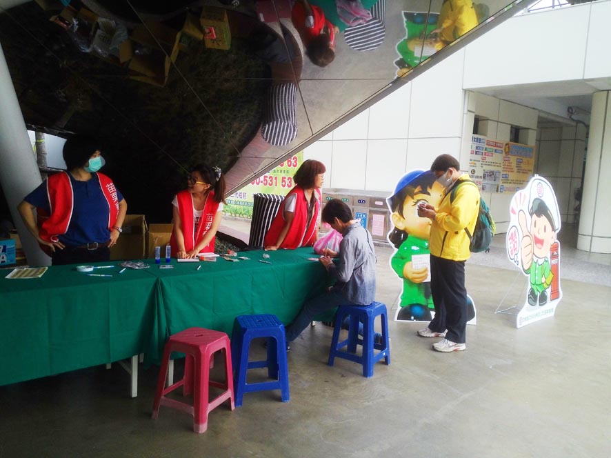  [交個朋友吧!!]中華郵政LINE企業官方帳號宣傳造勢暨[信lINE媽咪*郵愛傳情]慶祝母親節活動