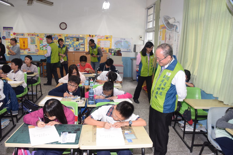 明義國小鋼筆達人獎座