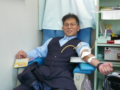 「寒冬送暖熱血情，郵政壽險捐血月」捐血活動