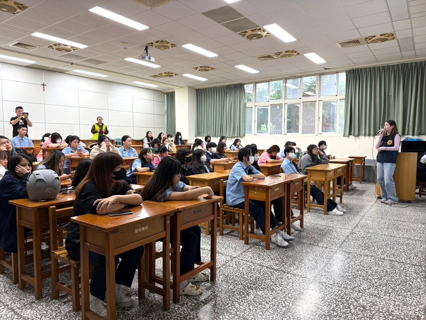 「防詐先鋒 青春不踩雷」宜蘭郵局舉辦識詐宣導活動