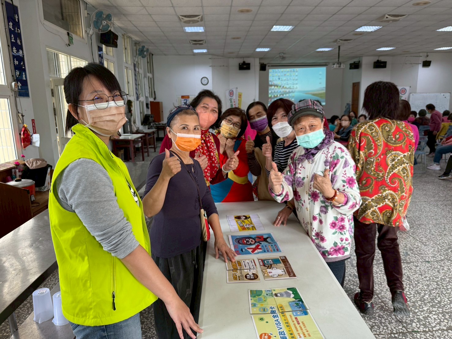 宜蘭郵局舉辦 「健康走 快樂活」樂齡戶外健行活動