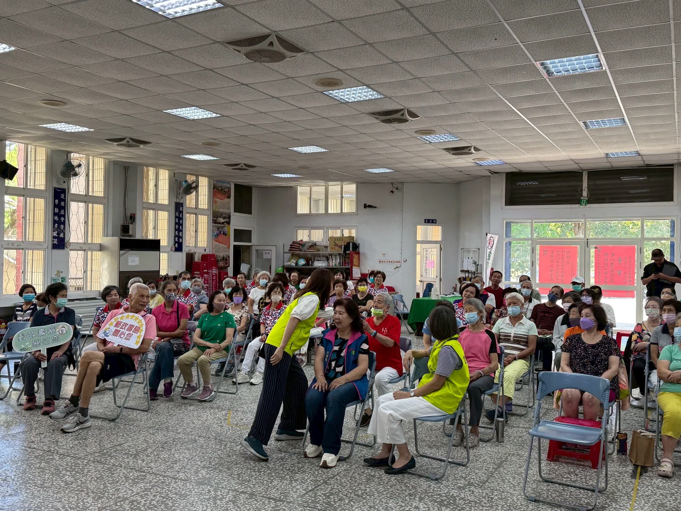 郵局壽險新知交流座談會-長青樂齡永遠年輕