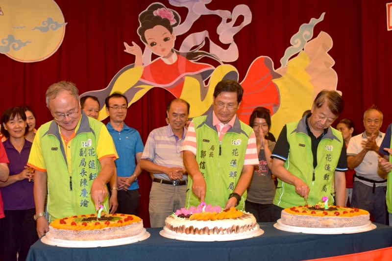 晚宴穿插員工慶生會