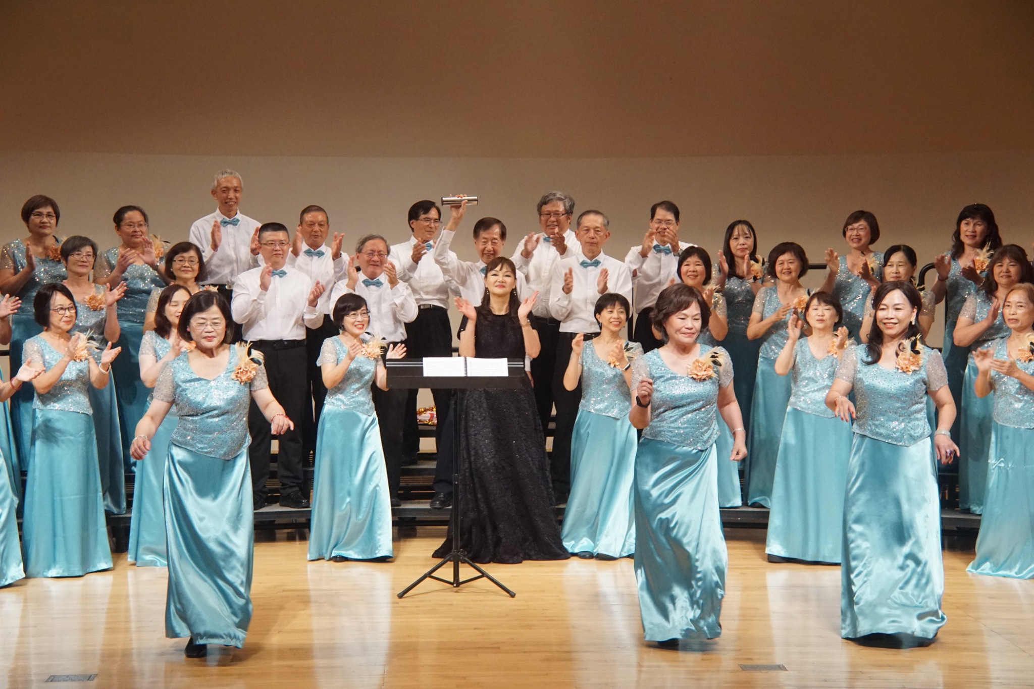 中華郵政樂齡運動「蘭都樂曲 再次響起」臺南郵局邀請「郵聲合唱團」臺南開唱