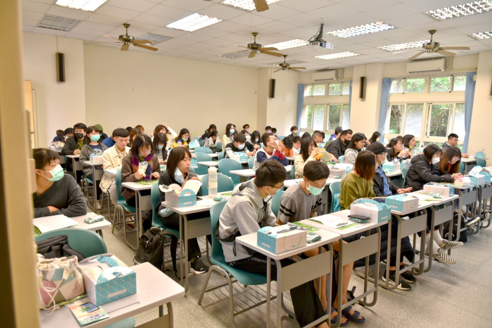 花蓮郵局於東華大學辦理金融知識校園講座