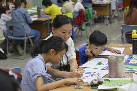 暑期親子集郵營暨明信片書寫活動-高雄場