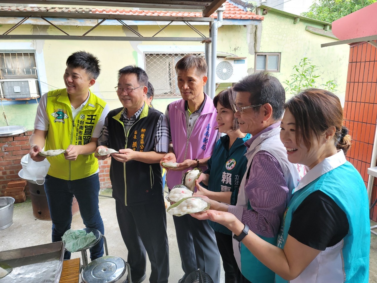 八翁社區米食文化技藝傳承暨郵政壽險交流座談會