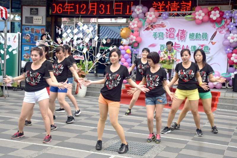 手寫溫情總動員 百萬卡片大募集～慶祝母親節活動