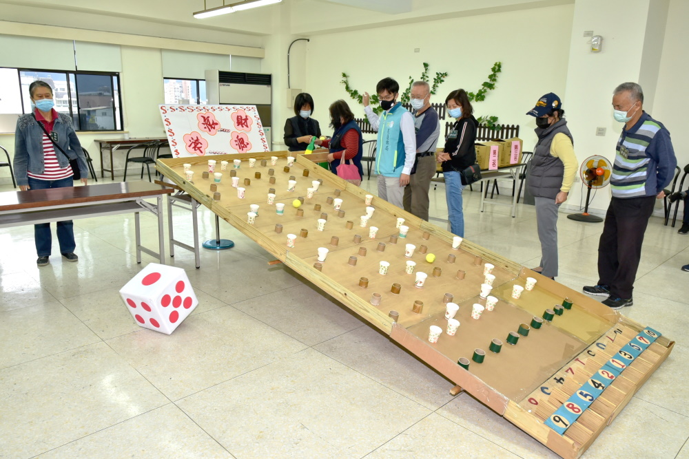 郵政樂齡運動-銀髮歡唱真郵趣