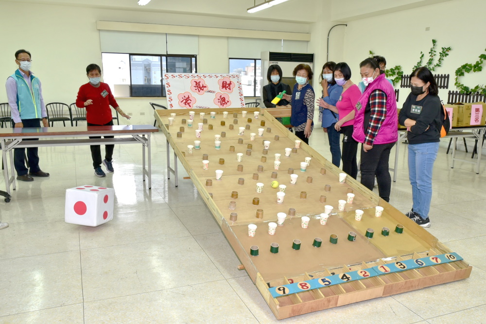 郵政樂齡運動-銀髮歡唱真郵趣