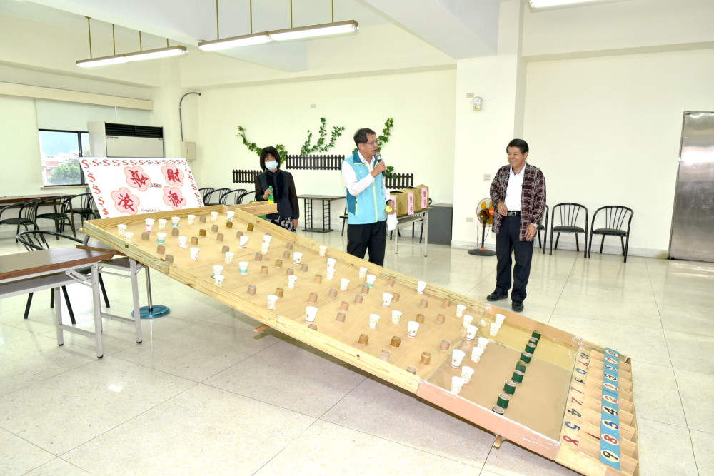 郵政樂齡運動-銀髮歡唱真郵趣