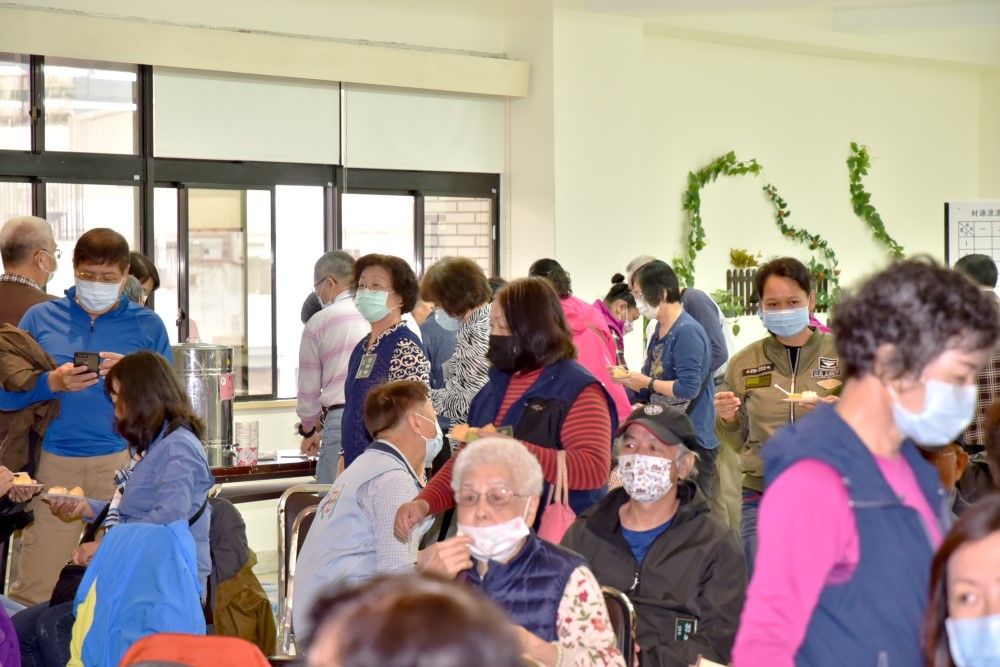 郵政樂齡運動-銀髮歡唱真郵趣