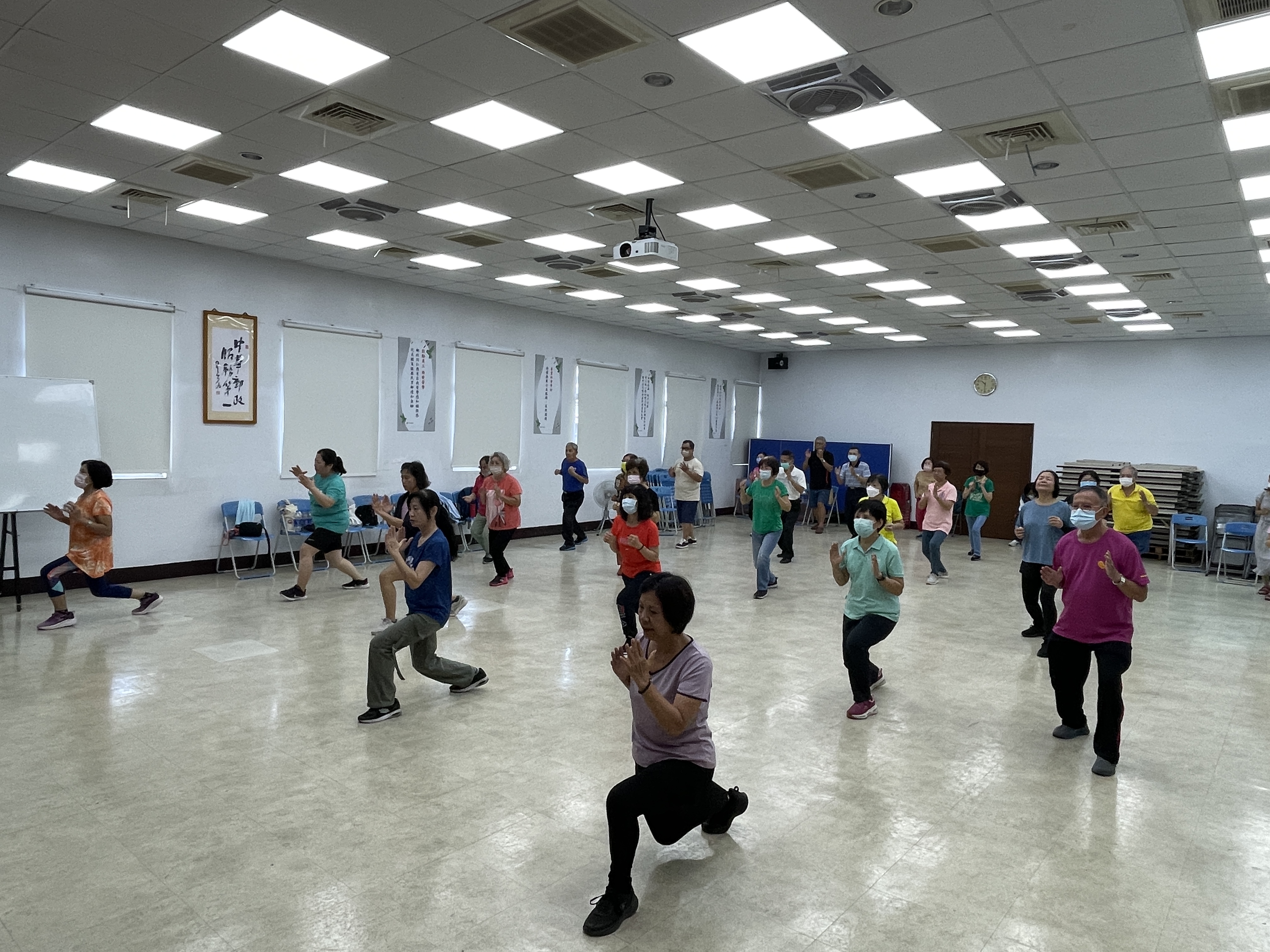 屏東郵局郵政壽險交流座談會&有氧拳擊課程