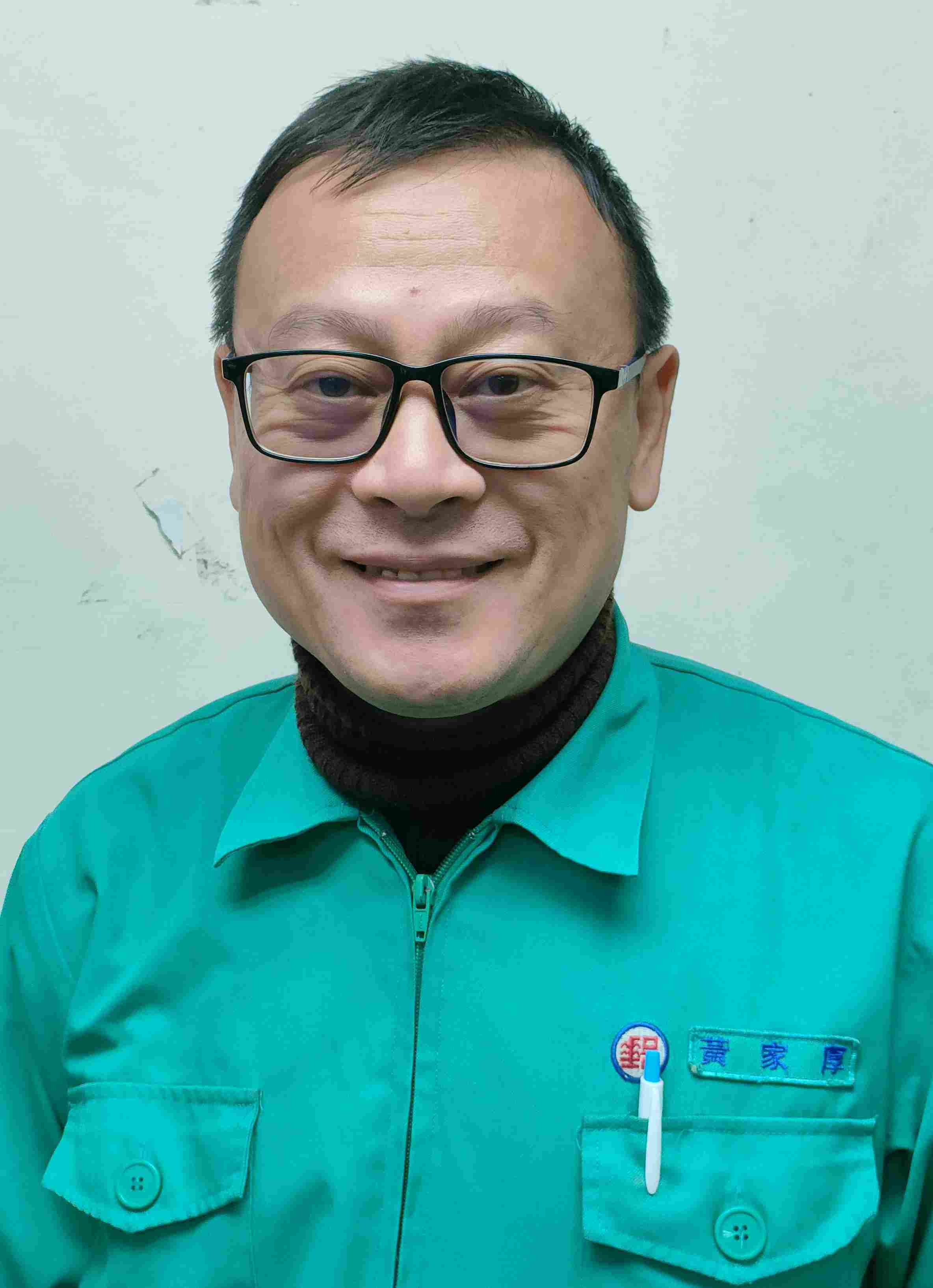 投遞工作認真負責，服務態度親切，常獲公眾來電及來函感謝，展現出眾的專業能力和卓越的工作績效。