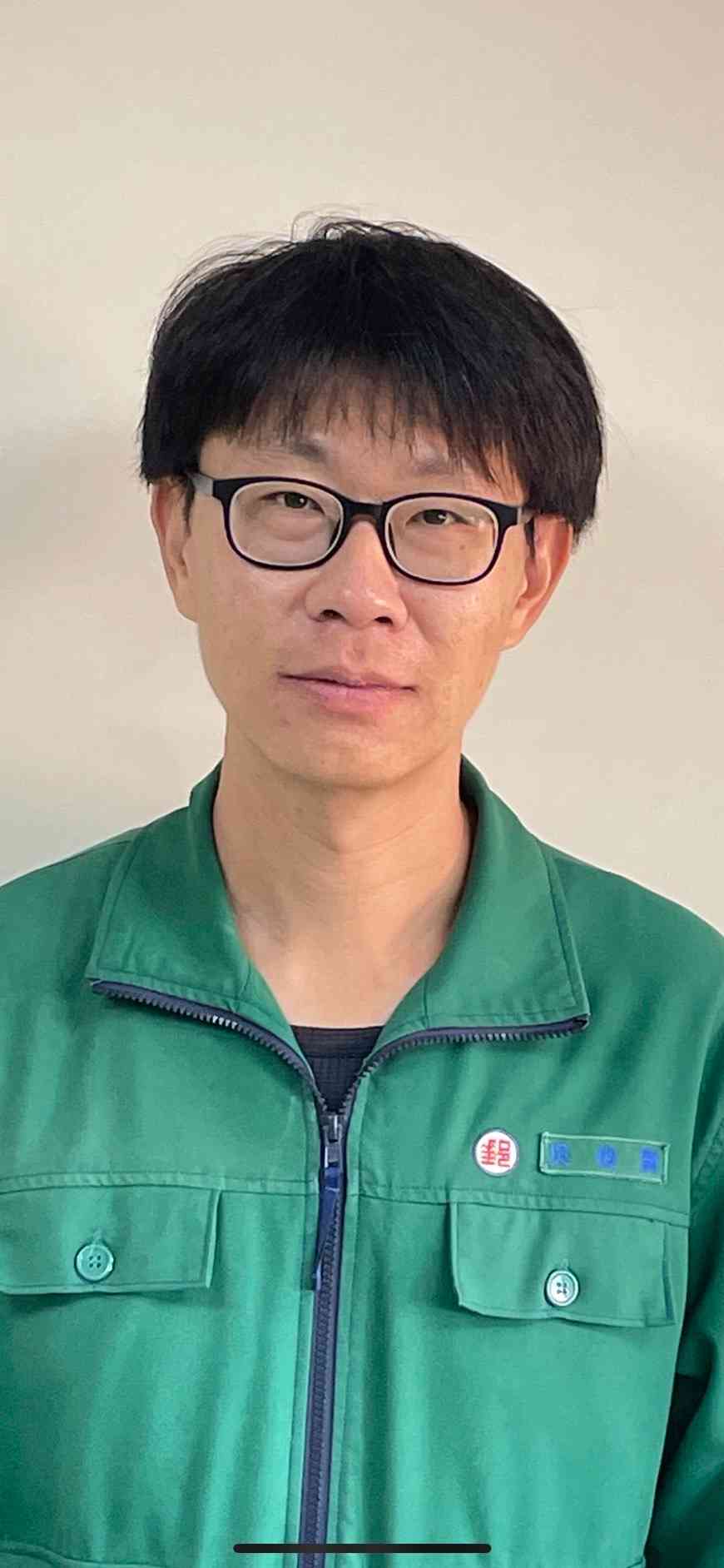 帶領新進人員實習期間，用心負責，並於實習結束後繼續協助投遞技巧與克服工作心理障礙，使新進人員工作順遂，並凝聚其向心力，落實郵政夥伴制度。 