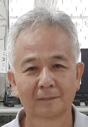 積極配合推廣郵政業務，例如112郵票冊的銷售推廣達28800元,對於二投包裹亦向公眾介紹轉投i郵箱,增加其使用率。