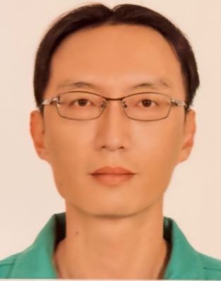 擔任投遞人員，戮力完成交付任務，配合調度，深獲長官肯定。