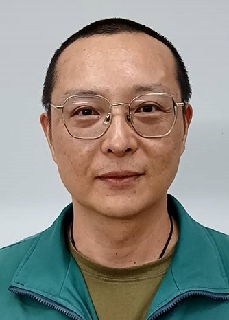 主管交辦工作，如協助分揀包裹、群組化扛段，皆能主動配合不推託，且工作效率高，能在時間內完成任務。